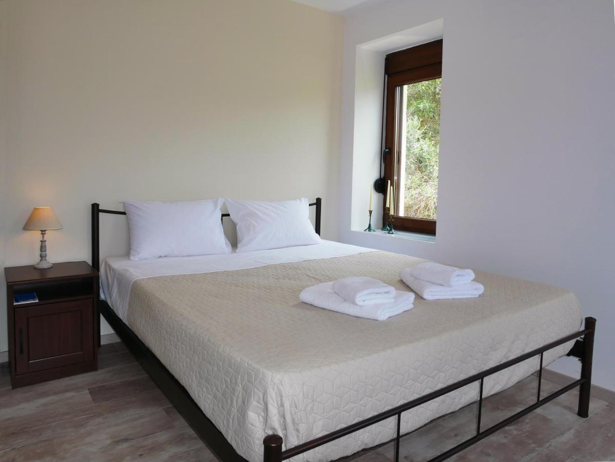 Casa Di Grigoris Villa Никити Екстериор снимка