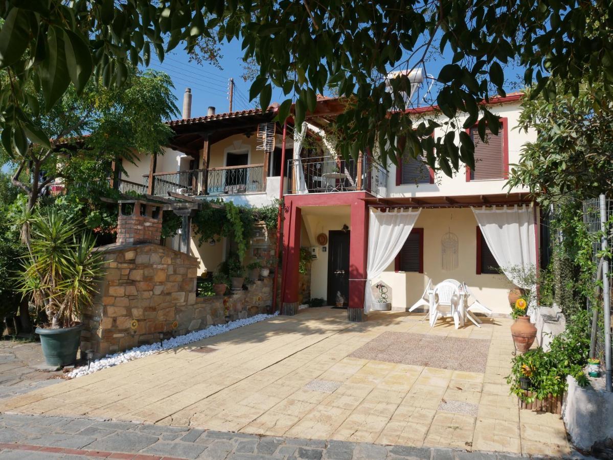 Casa Di Grigoris Villa Никити Екстериор снимка
